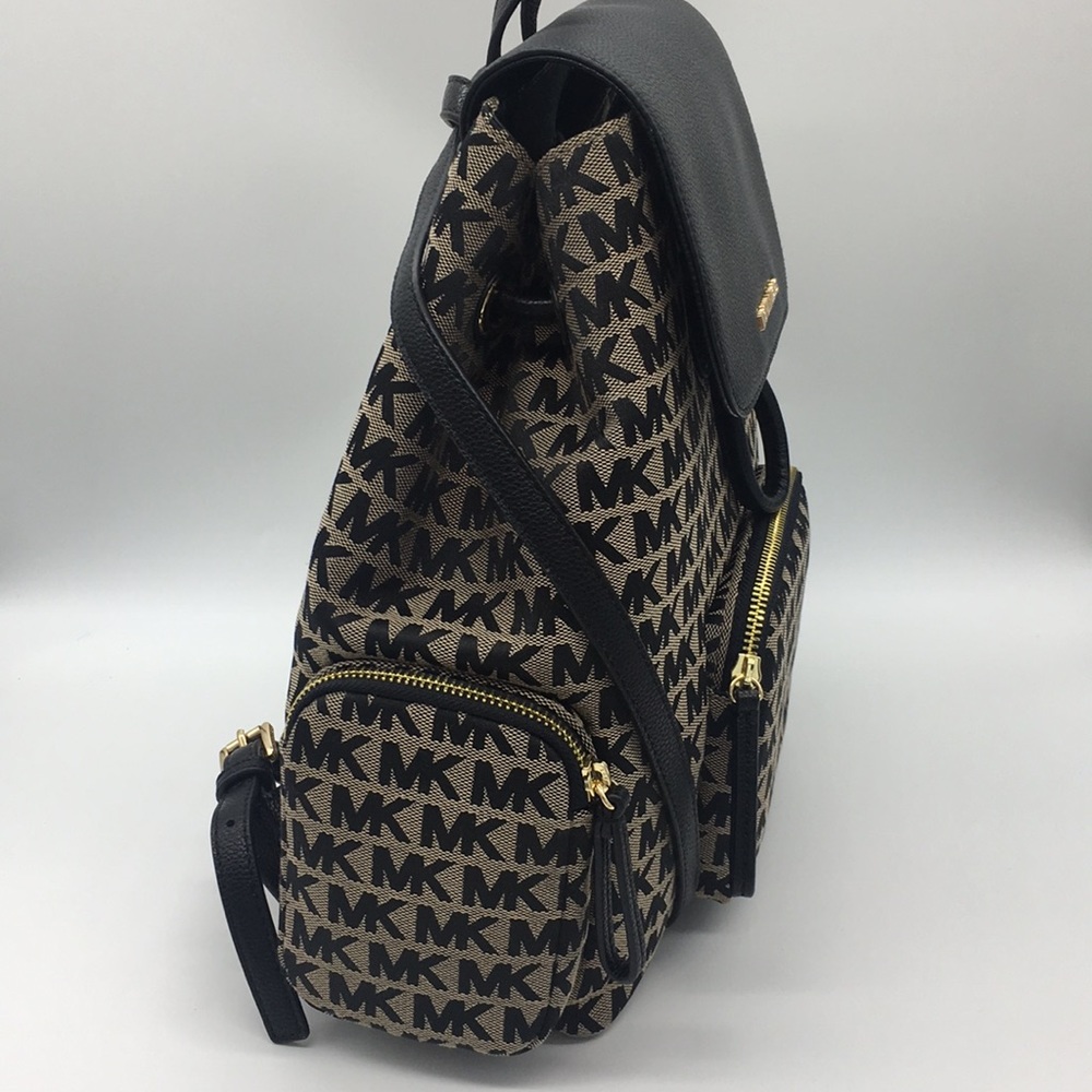 MICHAEL KORS ABBEY LG CARGO BACKPACK BG/BLK/BLK - Picture 4 of 8